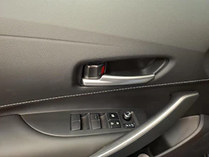https://vehicle.imgix.net/4478765/3f3590f6-25ba-4026-852e-758abdf21cef.jpg