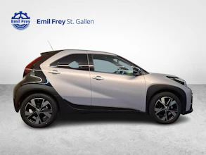 https://vehicle.imgix.net/4478766/96ffc38a-f656-4dce-9951-5d8d5e172326.jpg
