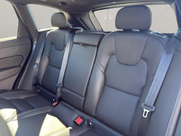 VOLVO XC60 2.0 T8 TE Black Edition eAWD