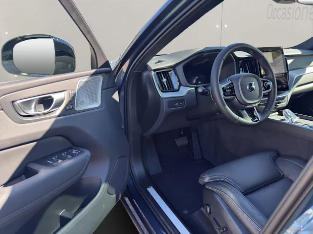 VOLVO XC60 2.0 T8 TE Black Edition eAWD