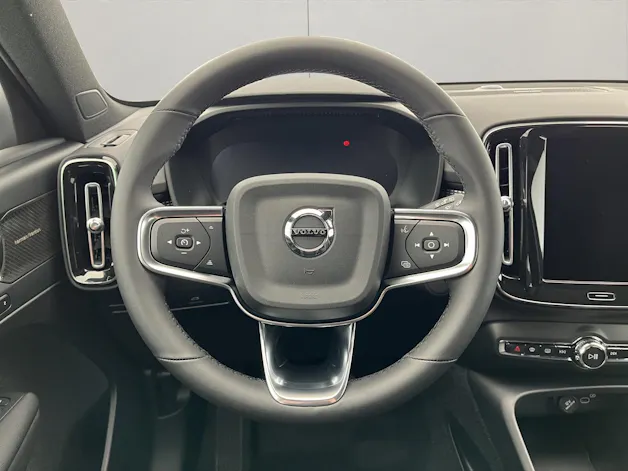 VOLVO EX40 Twin Performance Ultra AWD