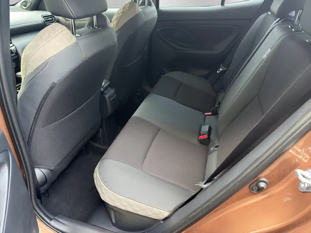 Toyota Yaris Cross 1.5 VVT-i HSD Premium AWD-i
