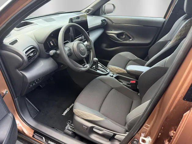 Toyota Yaris Cross 1.5 VVT-i HSD Premium AWD-i