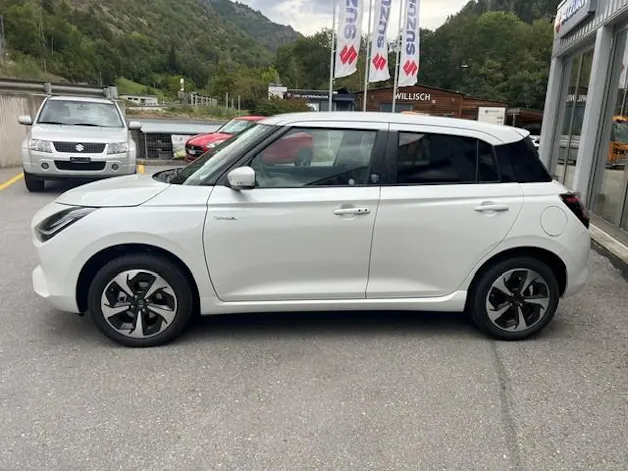 Suzuki Swift 1.2 Piz Sulai Top Hybrid 4x4