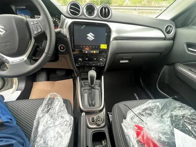 Suzuki Vitara 1.4 T Piz Sulai Hybrid 4x4