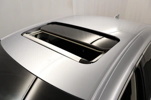 immagine del veicolo LEXUS ES 300h Excellence