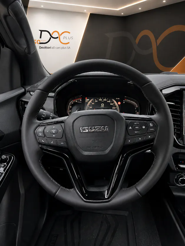 ISUZU D-Max Crew Pick-up 2.2 DDi Nitro Sport 4x4