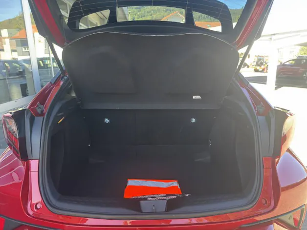 Toyota C-HR 1.8 VVTi HSD Trend