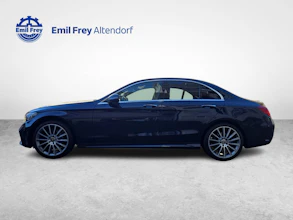 https://vehicle.imgix.net/4478798/16103526-3440-42e4-9bfa-7eca010109b1.jpg