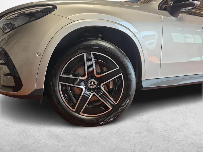 Fahrzeugbild MERCEDES-BENZ GLC 400