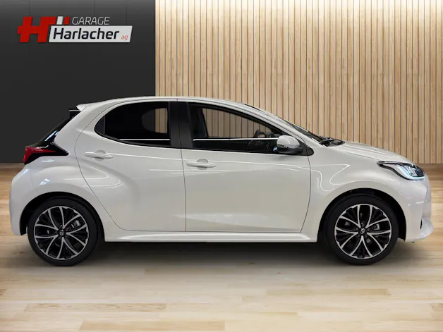 Toyota Yaris 1.5 VVT-i HSD Trend