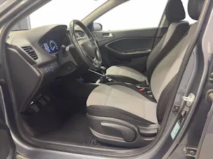 HYUNDAI i20 1.0 T-GDi Amplia
