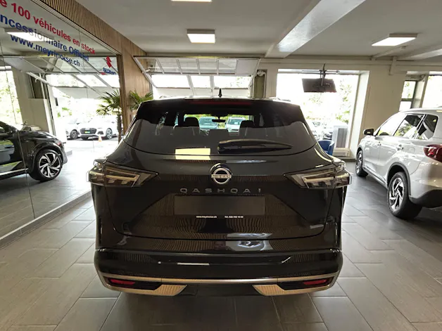 NISSAN Qashqai 1.3 DIG-T 158 Tekna+