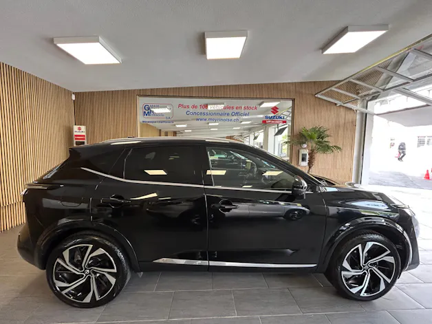 NISSAN Qashqai 1.3 DIG-T 158 Tekna+