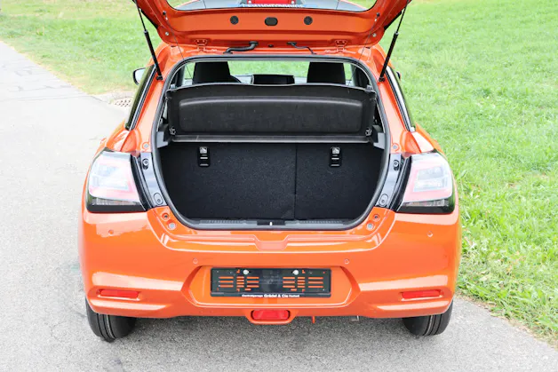 Suzuki Swift 1.2 Unico Hybrid