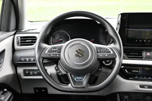 Suzuki Swift 1.2 Unico Hybrid