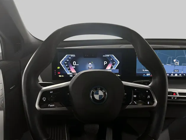 BMW iX xDrive40 SPORTPAKET AHK