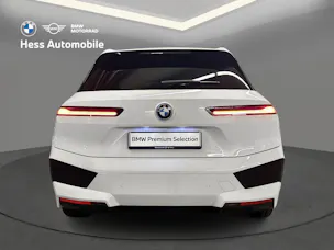 BMW iX xDrive40 SPORTPAKET AHK