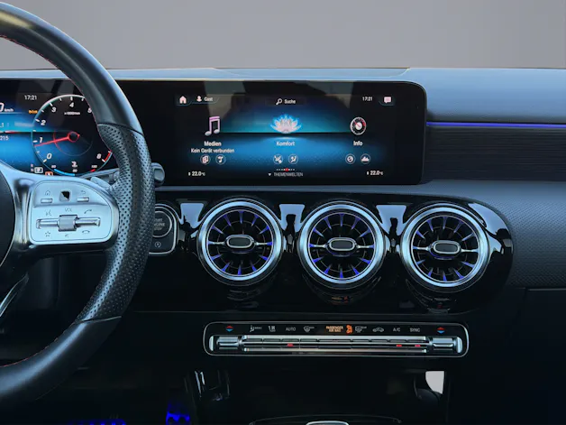 MERCEDES-BENZ A-Klasse W177 A 180 AMG Line