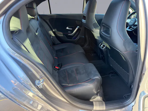 MERCEDES-BENZ A-Klasse W177 A 180 AMG Line