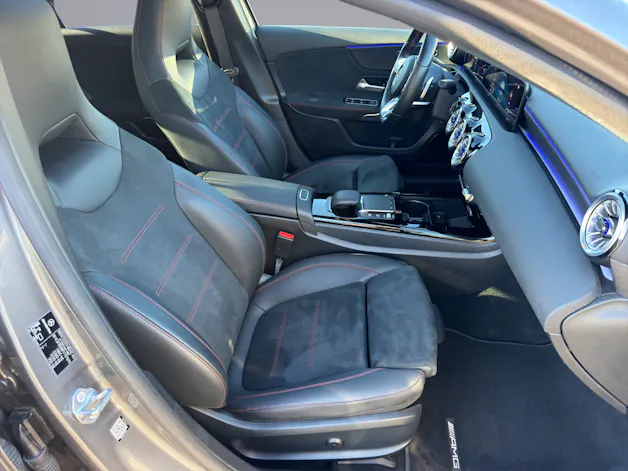 MERCEDES-BENZ A-Klasse W177 A 180 AMG Line