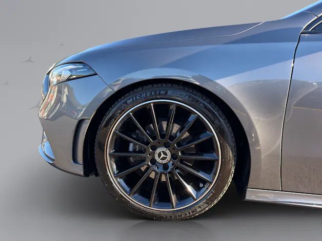 MERCEDES-BENZ A-Klasse W177 A 180 AMG Line