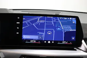 BMW X1 U11 23d xDrive paddles