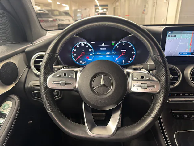 MERCEDES-BENZ GLC 220 d AMG Line 4Matic