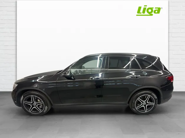MERCEDES-BENZ GLC 220 d AMG Line 4Matic