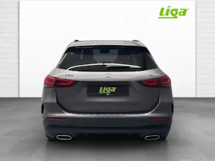 MERCEDES-BENZ GLA 250 AMG Line 4Matic