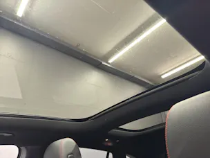 MERCEDES-BENZ GLA 250 AMG Line 4Matic