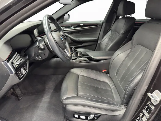 BMW 530d xDrive SAG