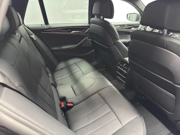BMW 530d xDrive SAG