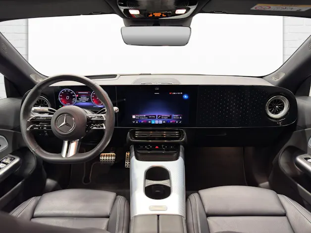 MERCEDES-BENZ CLA 350 AMG Line 4Matic