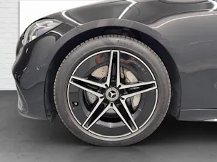 MERCEDES-BENZ C 300 AMG Line 4Matic
