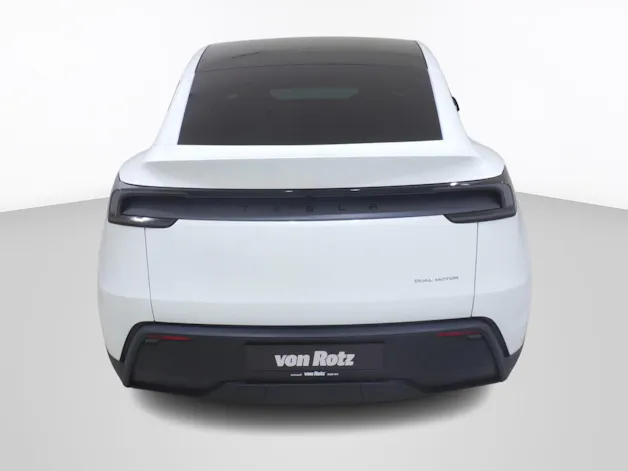 Tesla Model Y Premium AWD