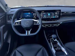 MG HS 1.5 Hybrid Luxury