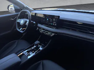 MG HS 1.5 Hybrid Luxury