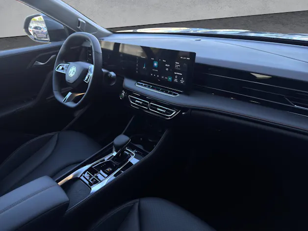 MG HS 1.5 Hybrid Luxury