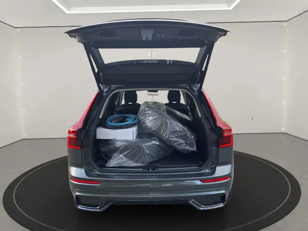 VOLVO XC60 2.0 T8 TE Ultra Dark eAWD