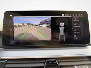 https://vehicle.imgix.net/4478994/95199672-86fc-4128-89af-1b79fc8be93e.jpg