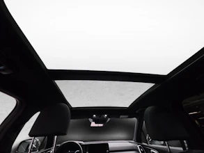https://vehicle.imgix.net/4478998/2dda5022-306f-4bab-ac34-aaa4e2369db1.jpg