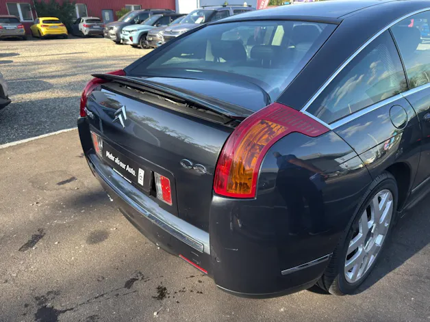 CITROEN Citroën C6 3.0i V6 215 Exclusive