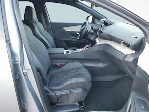 https://vehicle.imgix.net/4479004/407ce8cc-ad21-4ef8-b710-2e2fc22d6f12.jpg