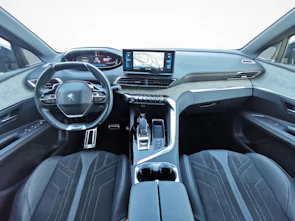Fahrzeugbild PEUGEOT 3008 1.5 BlueHDi GT Pack