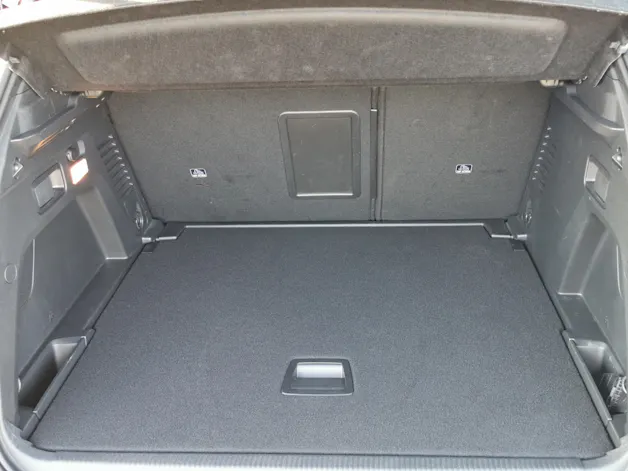 PEUGEOT 3008 1.5 BlueHDi GT Pack