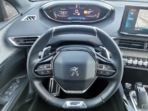 PEUGEOT 3008 1.5 BlueHDi GT Pack