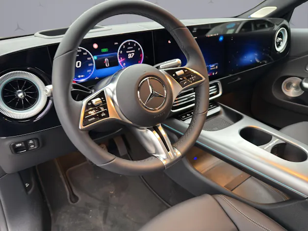 MERCEDES-BENZ CLA-Klasse C178 CLA 220 Progressive 4matic