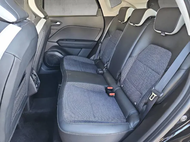 RENAULT Captur 1.3 TCe 140 techno EDC