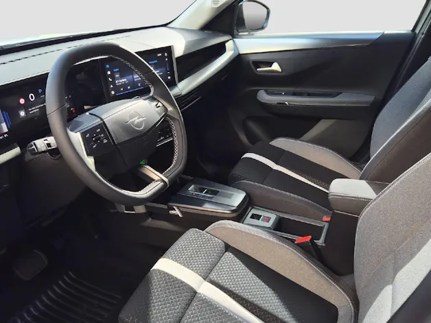 OPEL Frontera 1.2 T HEV 145 GS